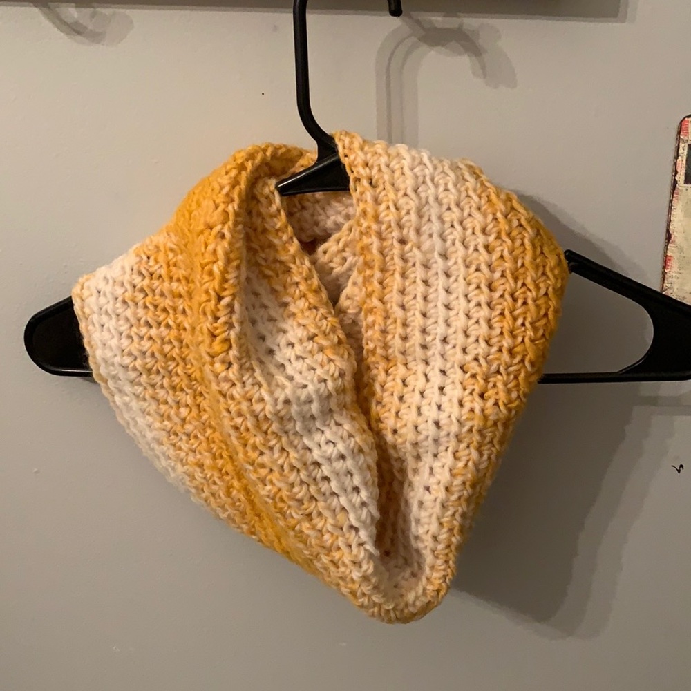 Infinity scarf